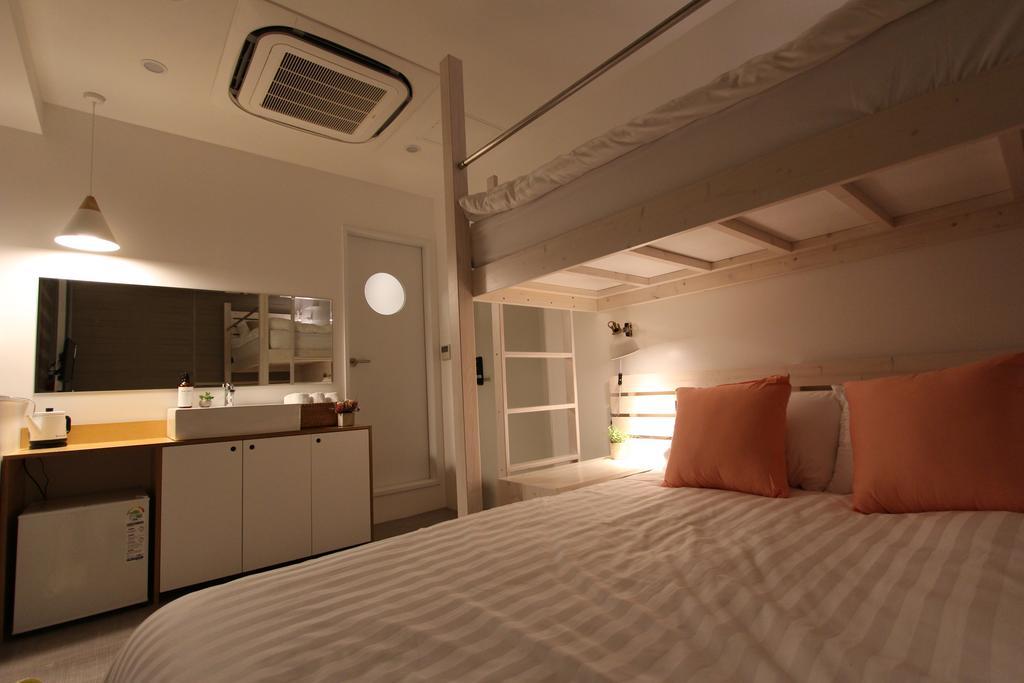 Hostel Haru Seoul Bagian luar foto